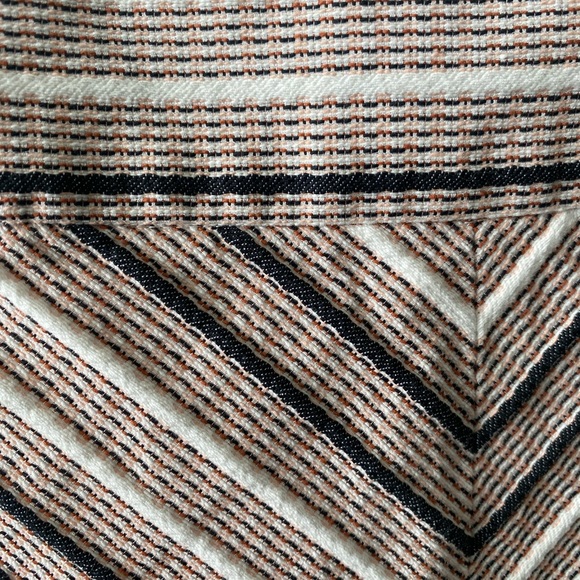 Classic skirt - Picture 3 of 4